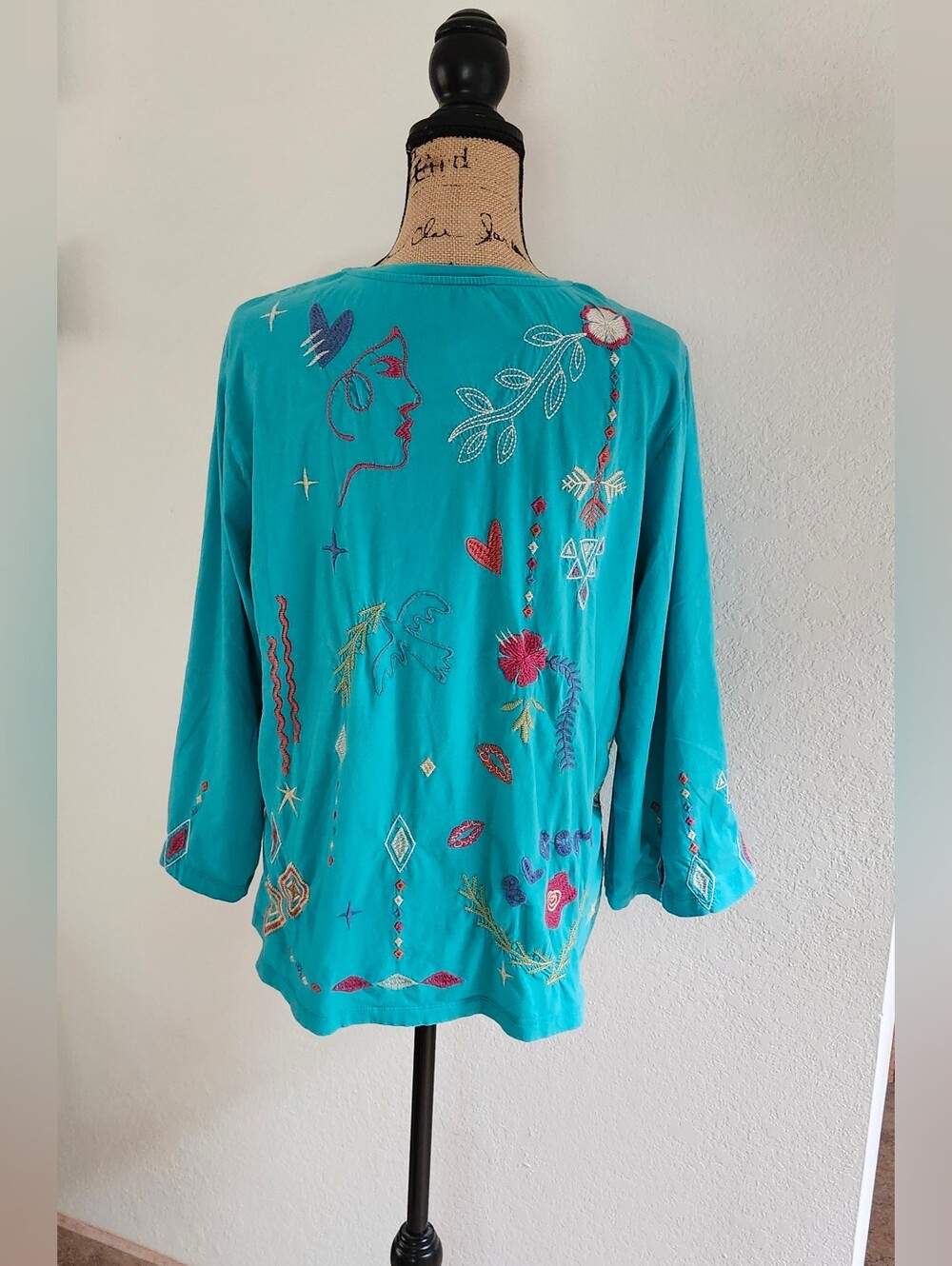 Johnny Was Turquoise Embroidered Long Sleeve Top Sz XL - Picture 2 of 6